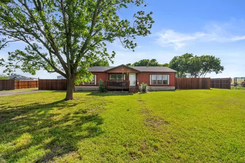 3607 Fm 1181, Ennis, TX 75119