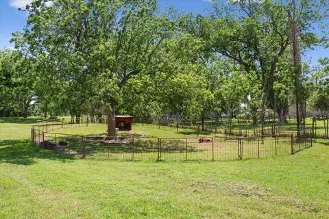 Exterior - 1345 Stillwater Rd, Waco, TX 76708 photo 7 of 7