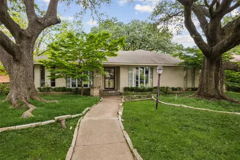 6835 Redstart Ln, Dallas, TX 75214