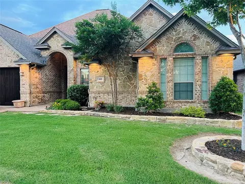105 Troon Dr, Willow Park, TX 76008