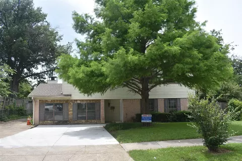 14411 Sunrose Ln, Farmers Branch, TX 75234