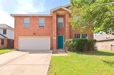 6508 Corral Ln, Denton, TX 76210