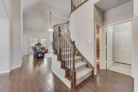8605 Paper Birch Ln, Fort Worth, TX 76123