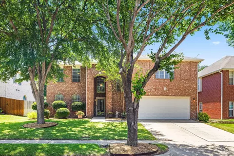 5108 Merced Dr, Fort Worth, TX 76137