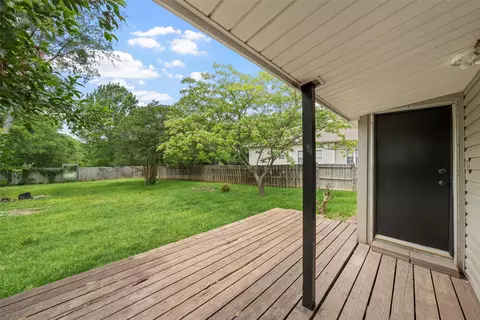 Exterior - 306 N Bordon St, Lorena, TX 76655 photo 2 of 4