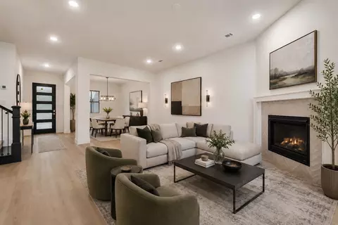 444 Waters Edge Dr #720, Hickory Creek, TX 75065