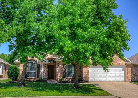 10801 Winged Foot Dr, Rowlett, TX 75089