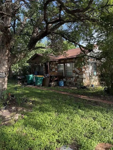 612 W 2nd Ave, Belton, TX 76513