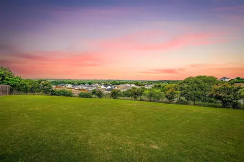 784 Tallgrass Dr, Aledo, TX 76008
