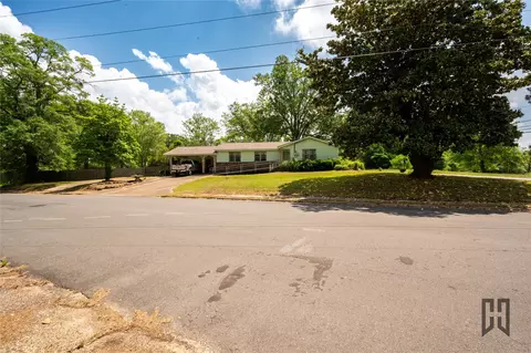 440 Pine St, Minden, LA 71055