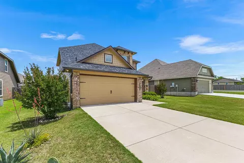 Exterior - 10805 Aurora Dr, Waco, TX 76708 photo 2 of 4