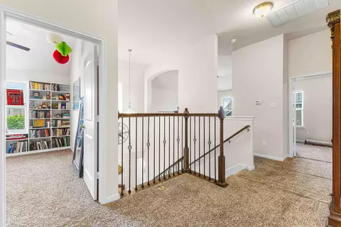 Entry Way - 10805 Aurora Dr, Waco, TX 76708 photo 4 of 6