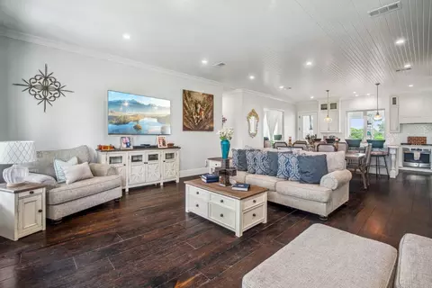 6170 Green Meadow Ln, Terrell, TX 75160