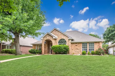 8630 Hidden Spring Dr, Frisco, TX 75034