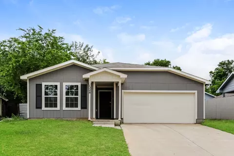 1248 E Jessamine St, Fort Worth, TX 76104