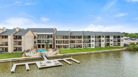 401 E Pearl St #2105, Granbury, TX 76048