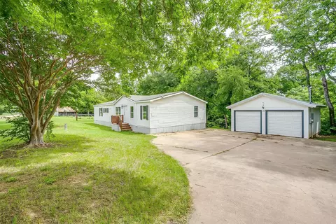 3368 Fm 66, Grandview, TX 76050