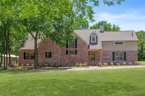 561 Farms Rd, New Hope, TX 75071