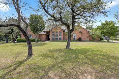 213 W Rio Rdg, Azle, TX 76020