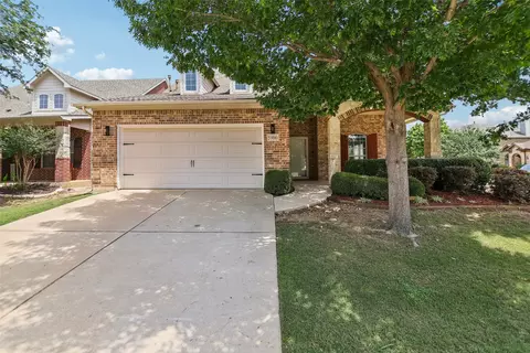 5900 Pansy Rd, Fort Worth, TX 76123