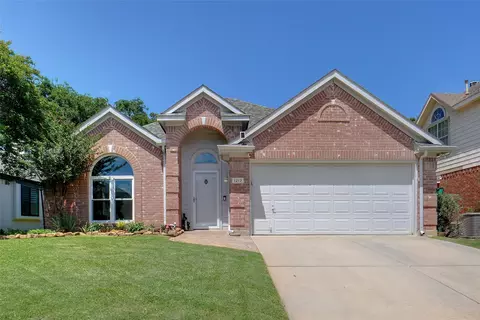1217 Tanner Dr, Lewisville, TX 75077