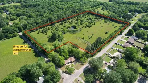 801 Jefferson Rd, Paris, TX 75462