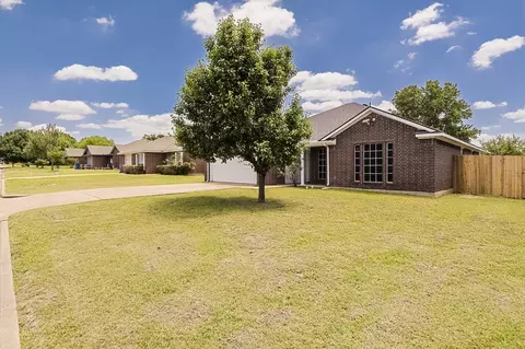 307 Apache Trl, Alvarado, TX 76009