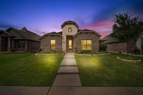 481 Washington Ave, Waxahachie, TX 75165