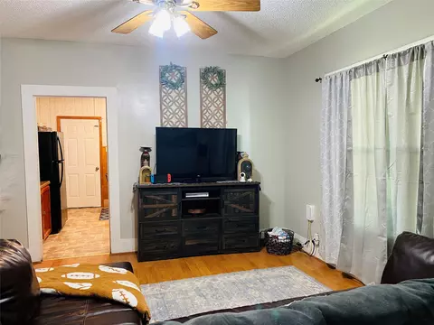 607 N 1st, Haskell, TX 79521 photo 3