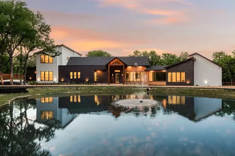 405 Stonewood Blvd, Bartonville, TX 76226