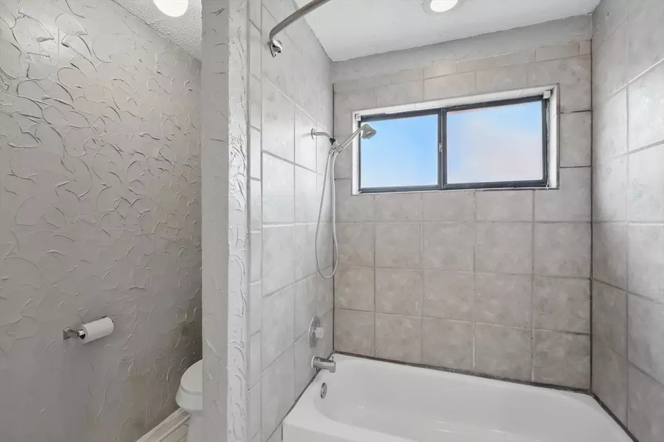  5133 Colonial Dr, Flower Mound, TX 75028 photo 16