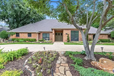 5819 Edinburgh St, Dallas, TX 75252