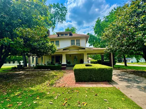 500 S Ross Ave, Mexia, TX 76667