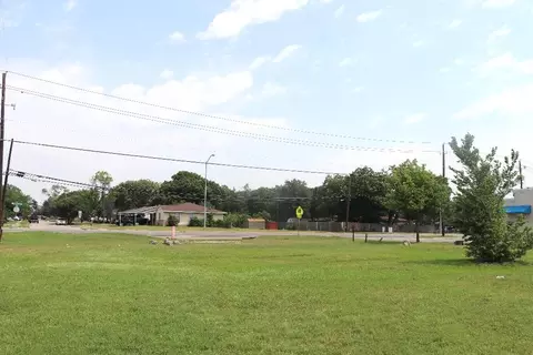 2648 W Scyene Rd, Mesquite, TX 75149