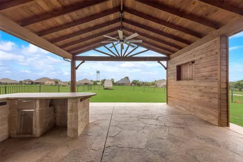 205 Meadow Crossing Dr, Mckinney, TX 75071