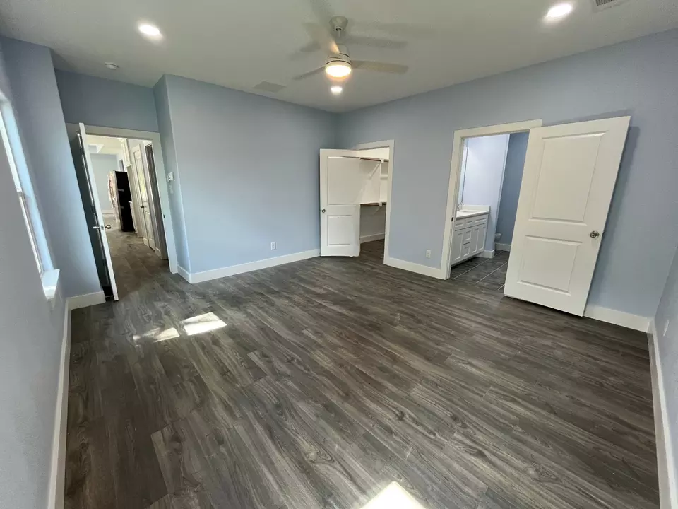 Bedroom - 1317 E Tucker St, Fort Worth, TX 76104 photo 6 of 6