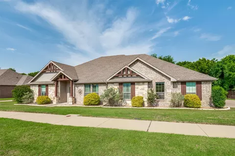 6241 Fox Hollow Dr, Midlothian, TX 76065