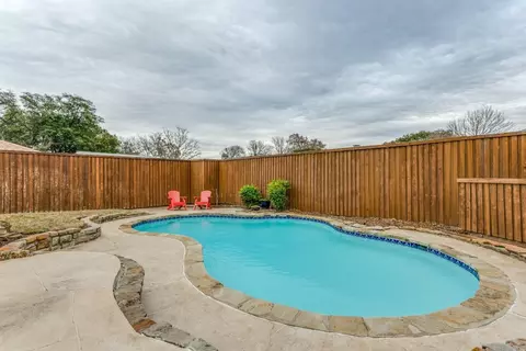 10014 Silver Creek Rd, Dallas, TX 75243