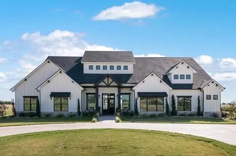 1080 Old Caufield Ranch Rd, Mcgregor, TX 76657