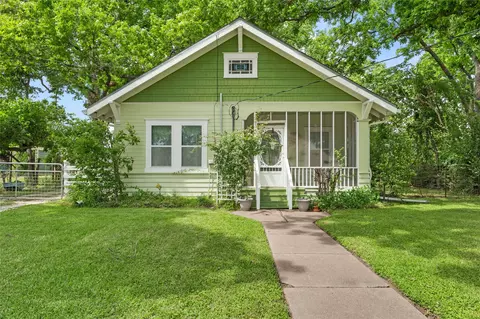213 Capps St, Marlin, TX 76661