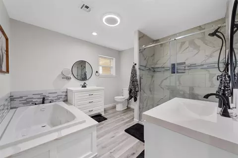 7031 Steinbeck Bend Dr, Waco, TX 76708 photo 16