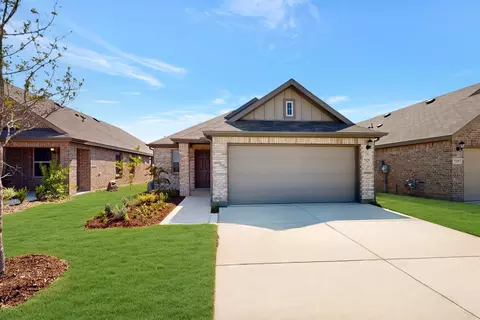 7325 Spicebush Dr, Denton, TX 76249