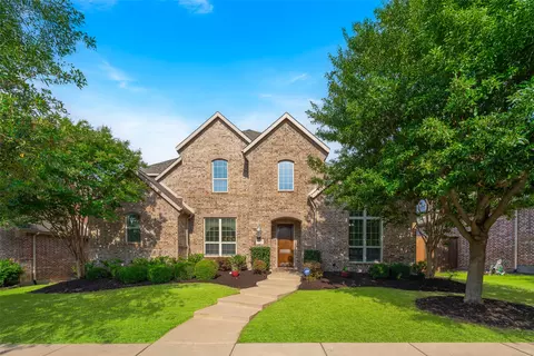 8803 Kelvington Dr, Frisco, TX 75035