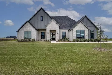 1641 Blackfoot Pkwy, Waxahachie, TX 75165