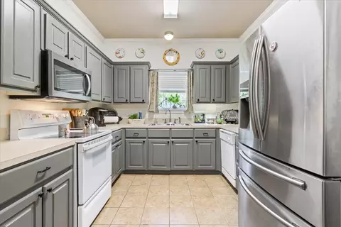 10285 Peony Ln, Waco, TX 76708 photo 9