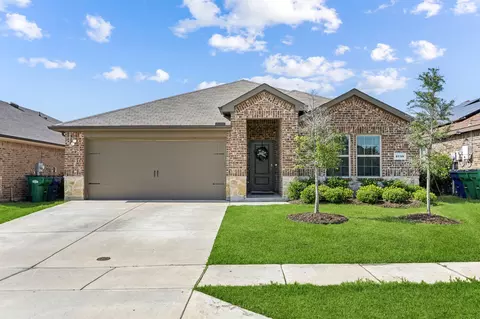 2118 Brisbon St, Fate, TX 75189