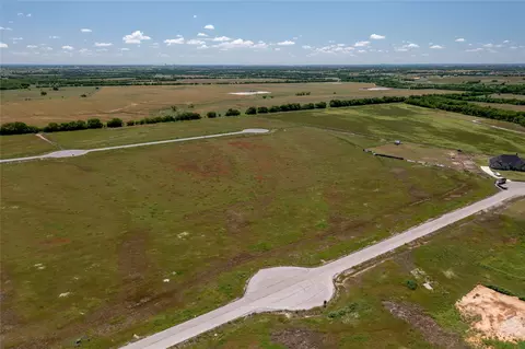 7257 Tom Trl, Krum, TX 76249