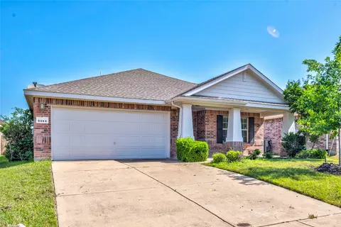 2144 Callahan Dr, Forney, TX 75126