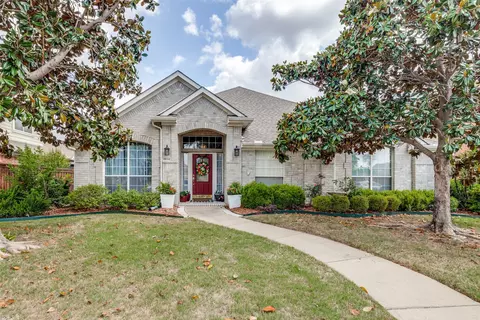 3832 Creekside Ln, Carrollton, TX 75010