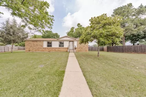 30 The Rdg, Corinth, TX 76210